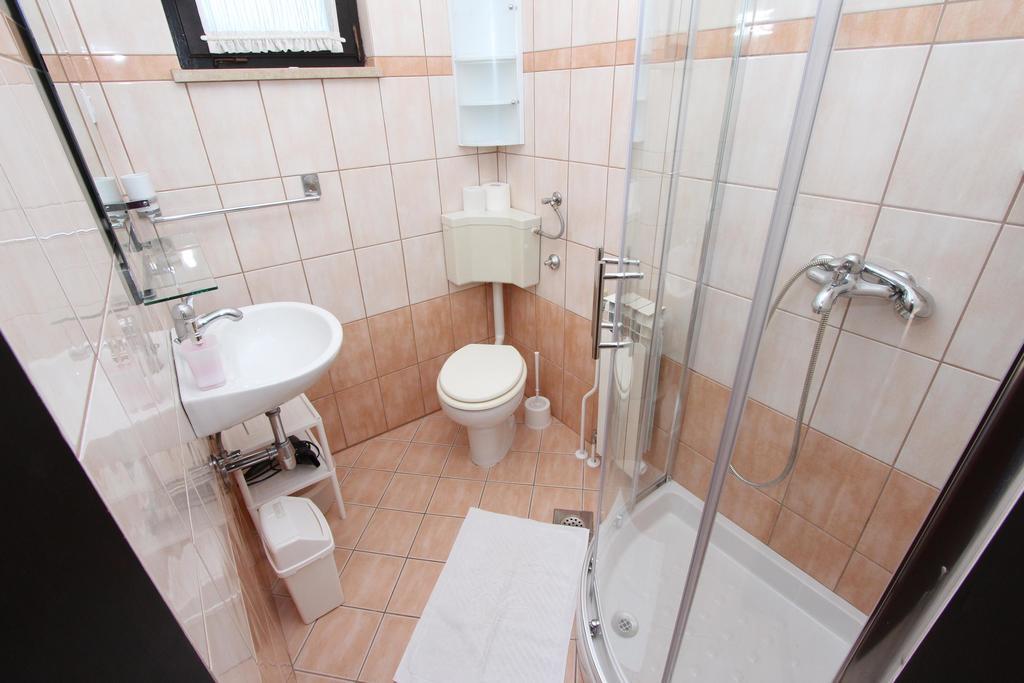 Apartments Pataj Ровінь Екстер'єр фото
