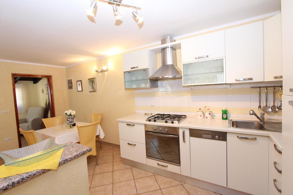 Apartments Pataj Ровінь Екстер'єр фото